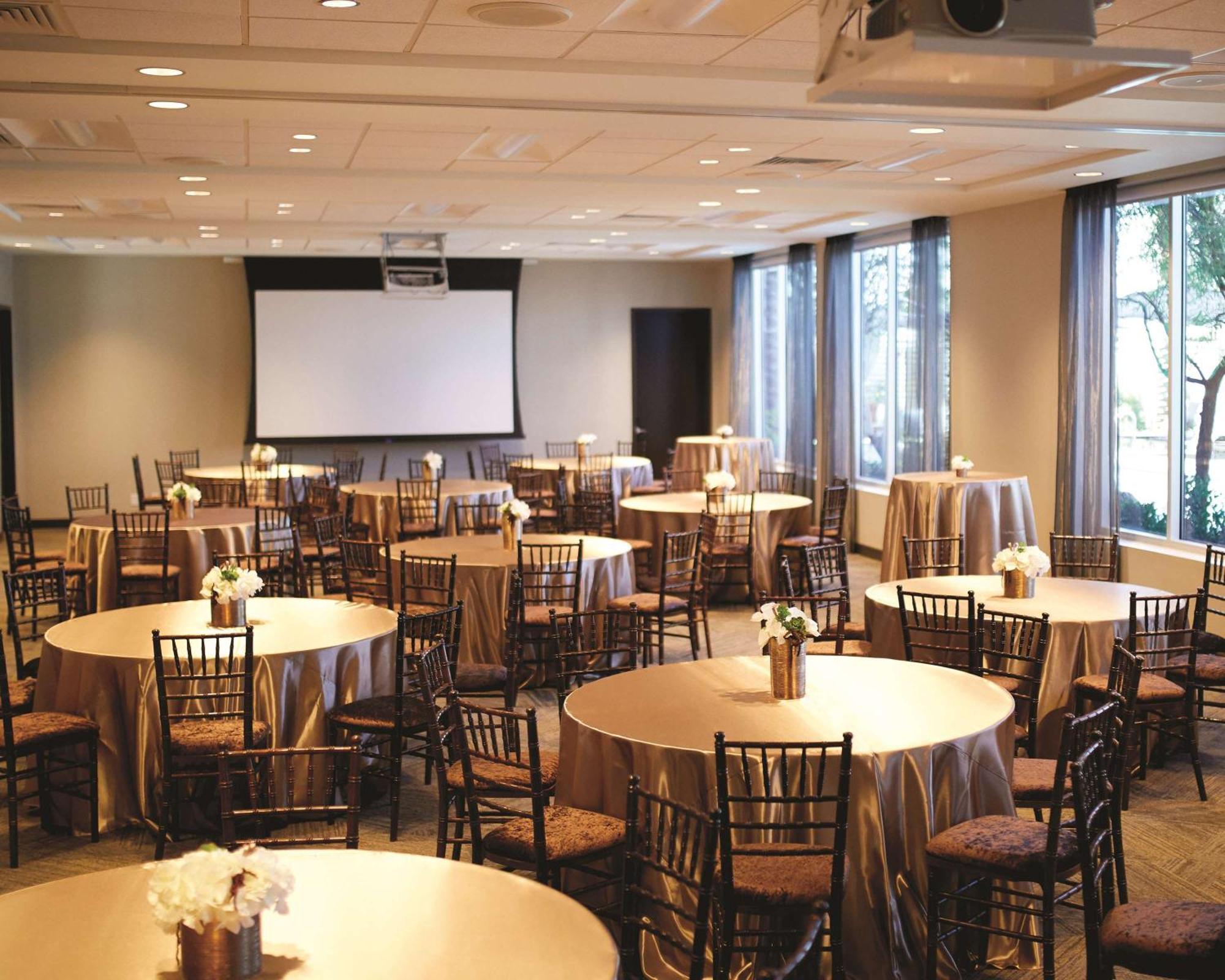 Hyatt Place Las Vegas At Silverton Village Luaran gambar